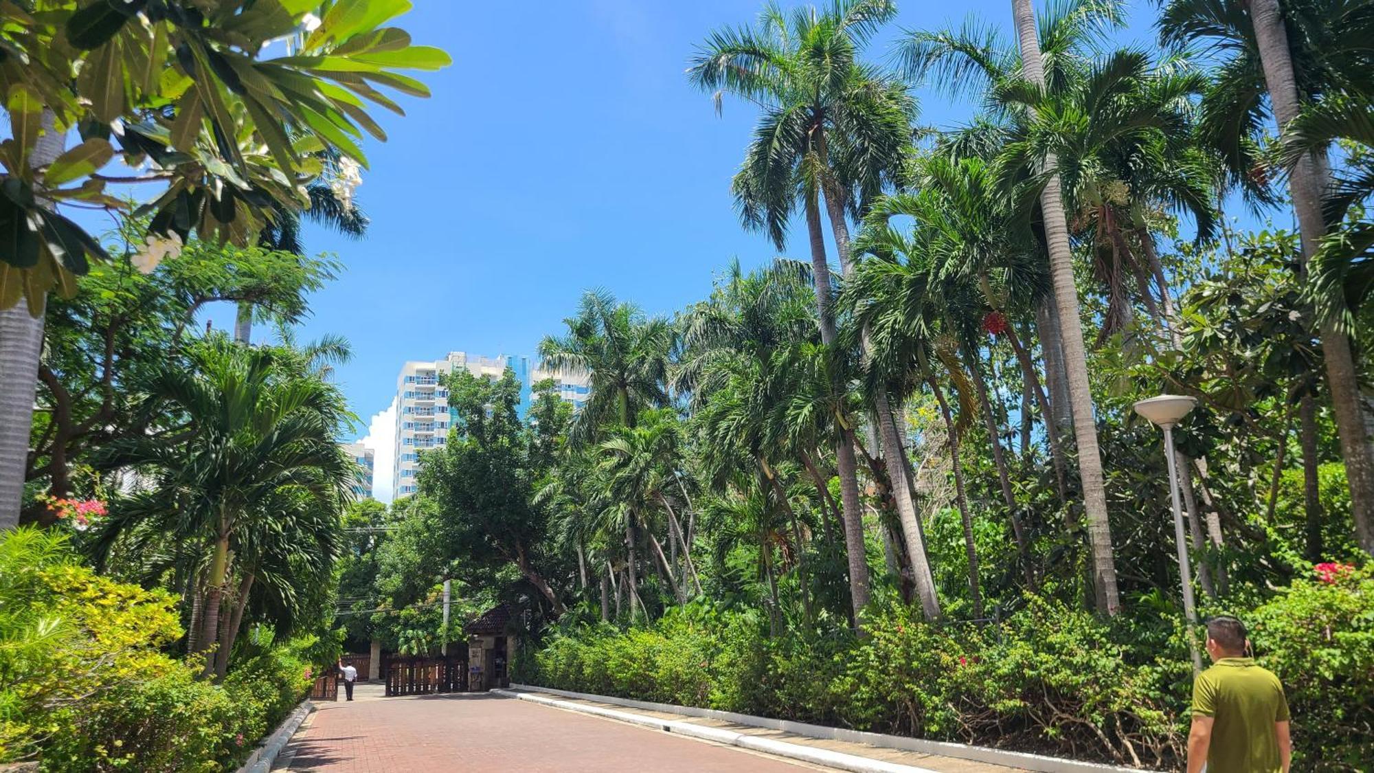 Coralpoint Gardens Suites & Residences ماكتان المظهر الخارجي الصورة